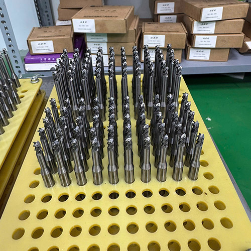 Gia công dụng cụ cắt gọt theo yêu cầu - Dụng Cụ Cắt Gọt Tech Vina - Công Ty TNHH TTK Tech Vina